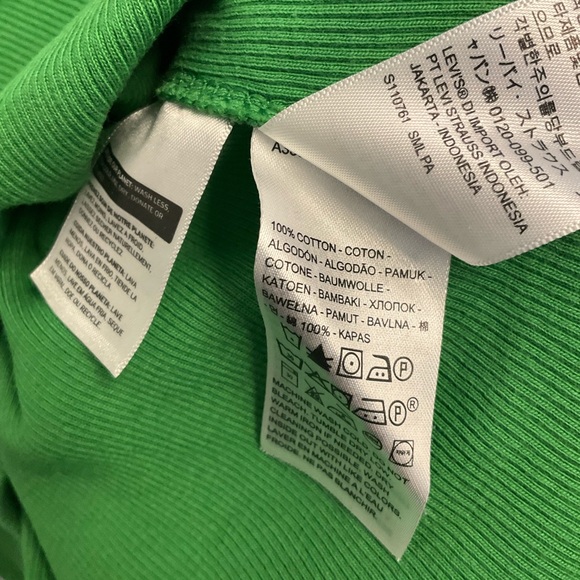 Levi's Bright Green Ribbed Cotton Tank, size large - Picture 5 of 5